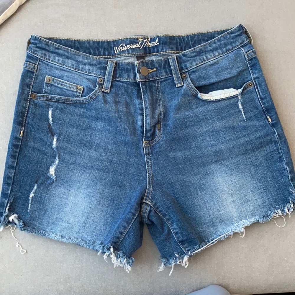 Jean cut off shorts, comfortable! NWOT